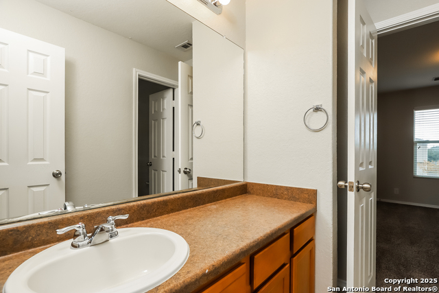 Image 17 of 18 For 1442 Frio Run