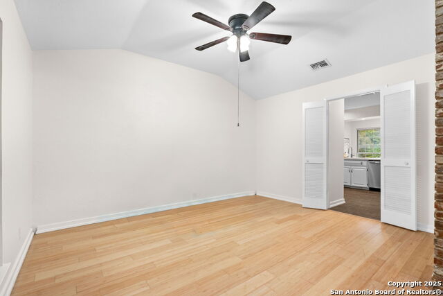 Image 11 of 36 For 3605 Hidden C4