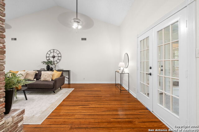 Image 13 of 36 For 3605 Hidden C4