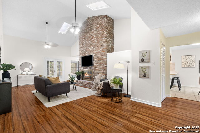 Image 2 of 36 For 3605 Hidden C4