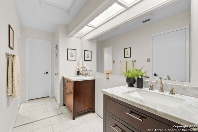 Image 22 of 36 For 3605 Hidden C4