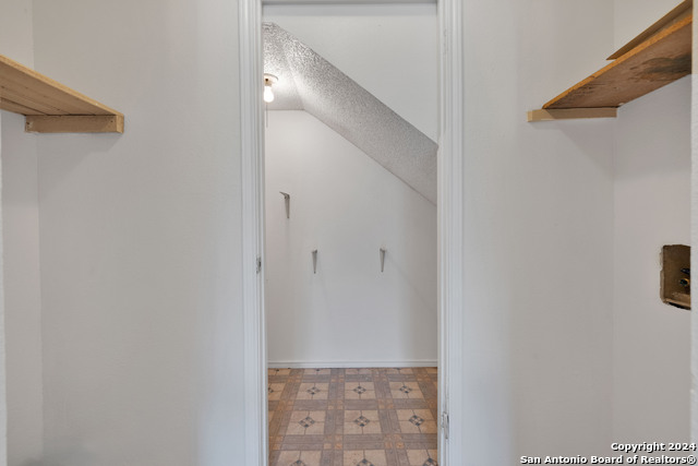 Image 12 of 20 For 5221 Meadow Field 3