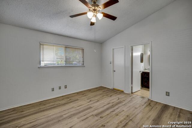 Image 13 of 21 For 9239 Mirecourt