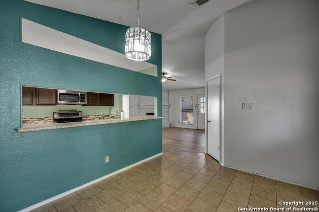 Image 6 of 21 For 9239 Mirecourt