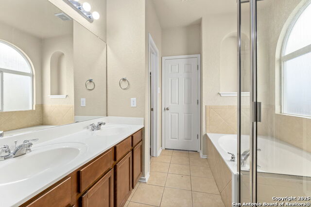 Image 15 of 24 For 10814 Mustang Oak