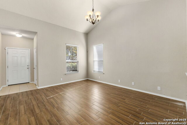 Image 3 of 24 For 10814 Mustang Oak