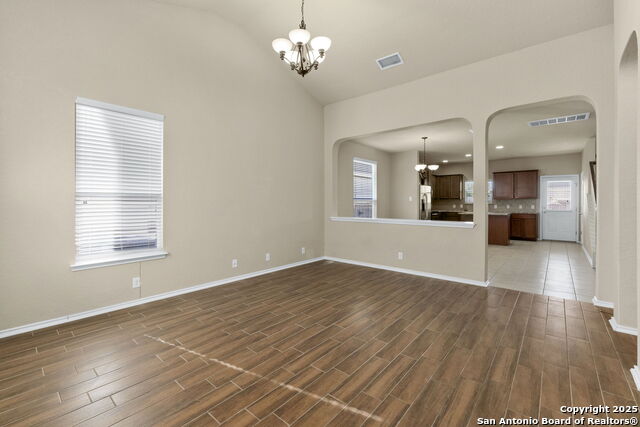 Image 4 of 24 For 10814 Mustang Oak