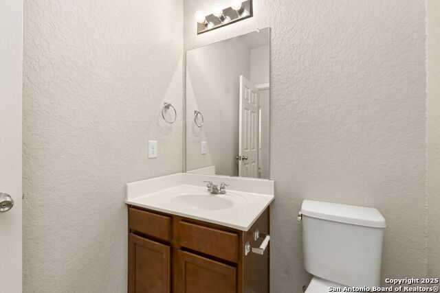 Image 9 of 24 For 10814 Mustang Oak