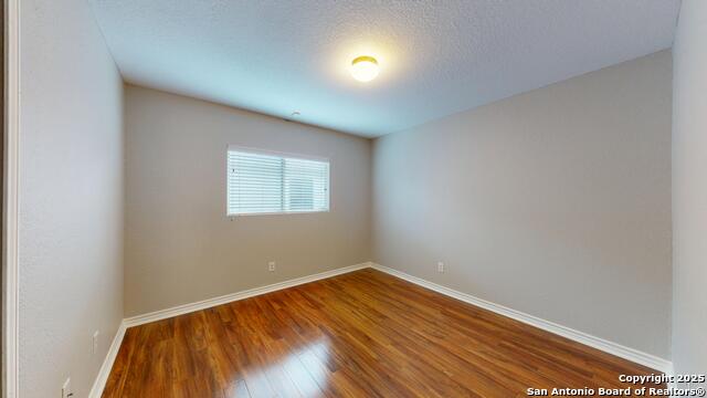 Image 23 of 41 For 9515 Boatman Pier