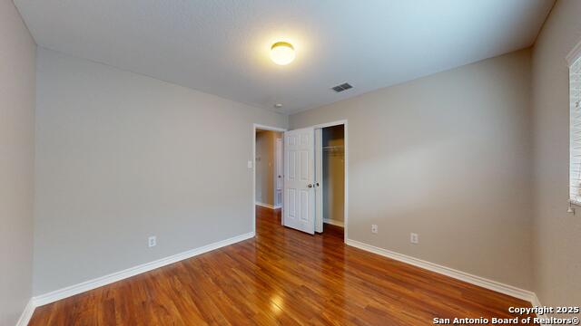 Image 25 of 41 For 9515 Boatman Pier