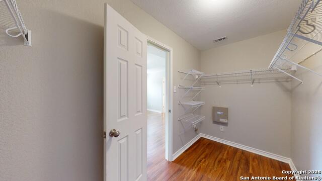 Image 32 of 41 For 9515 Boatman Pier