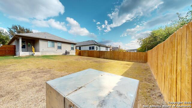 Image 38 of 41 For 9515 Boatman Pier