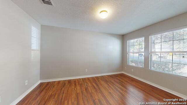 Image 4 of 41 For 9515 Boatman Pier