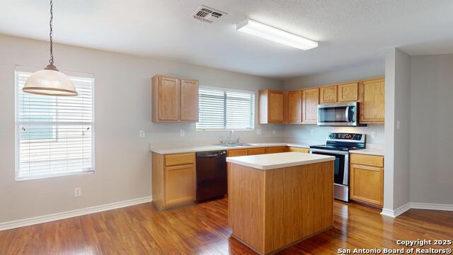 Image 9 of 41 For 9515 Boatman Pier