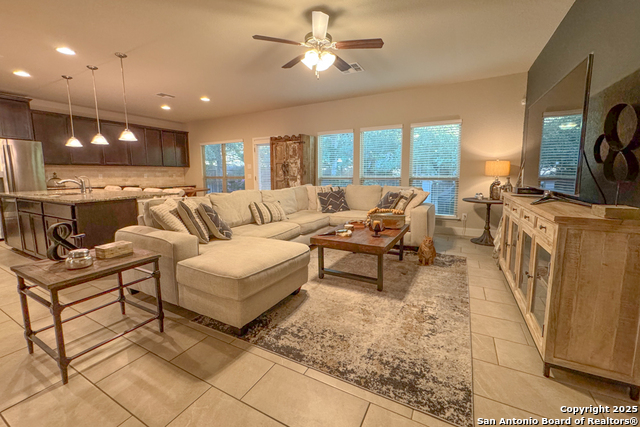 Image 13 of 23 For 444 Whistlers Way