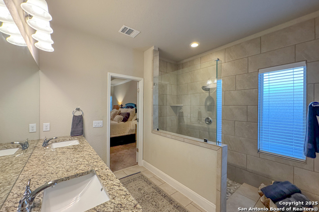 Image 22 of 23 For 444 Whistlers Way