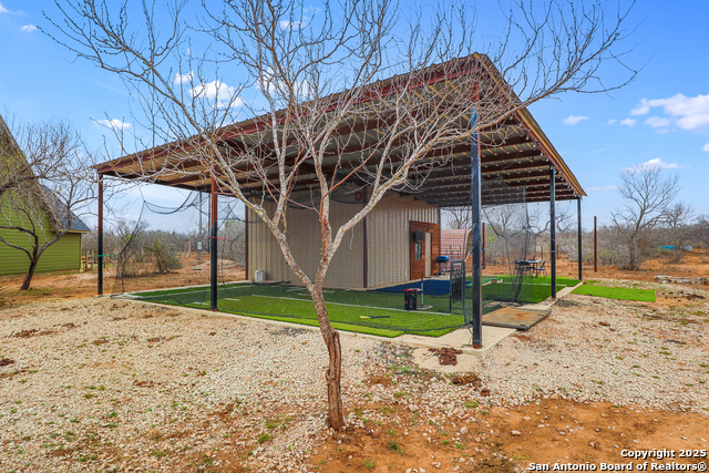 Image 23 of 24 For 5734 Fm 2200 W