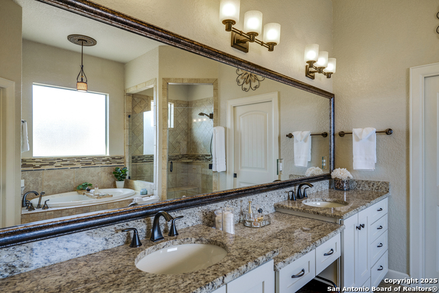 Image 17 of 31 For 236 Echo Falls Lane