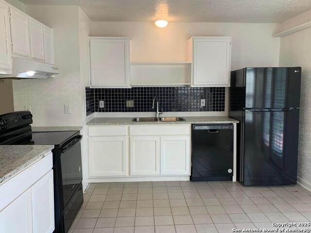 Image 3 of 9 For 4970 Dare Ln