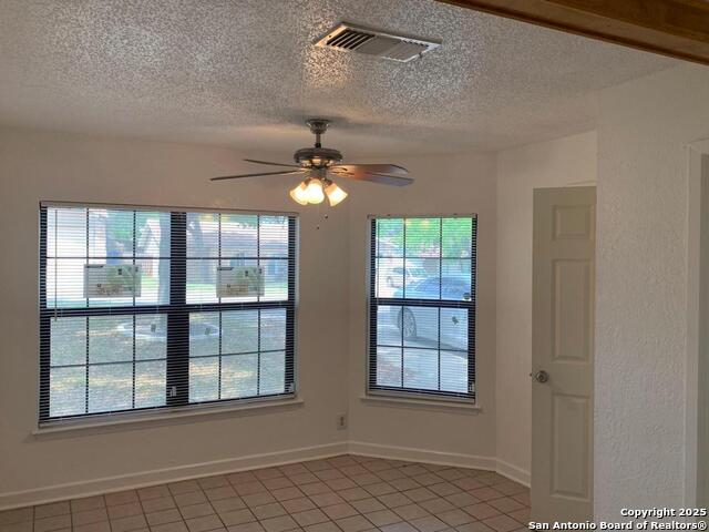 Image 6 of 9 For 4970 Dare Ln