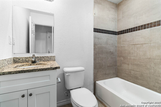 Image 18 of 22 For 6942 Crestway Rd