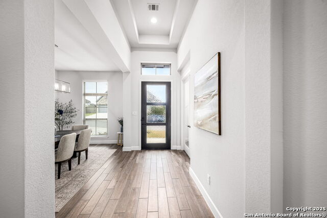 Image 4 of 34 For 358 Bridle Trail