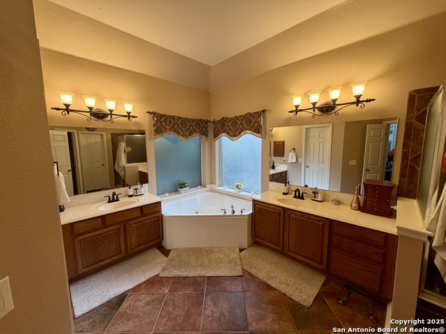 Image 18 of 34 For 117 Brookbend