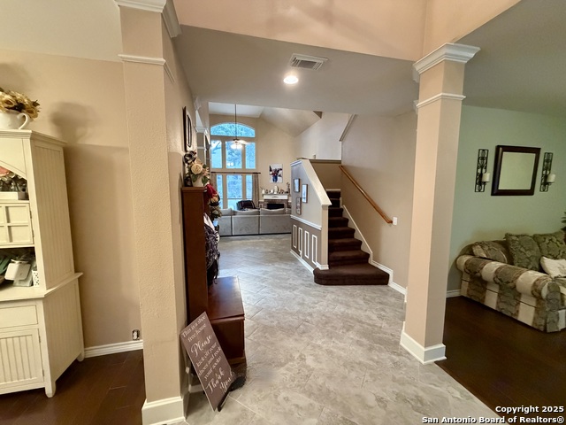 Image 4 of 34 For 117 Brookbend