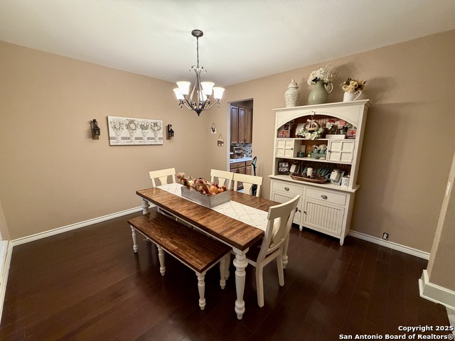 Image 5 of 34 For 117 Brookbend