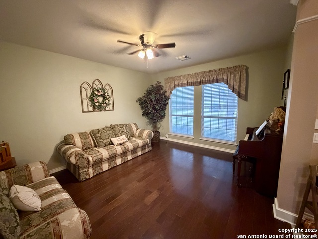 Image 6 of 34 For 117 Brookbend