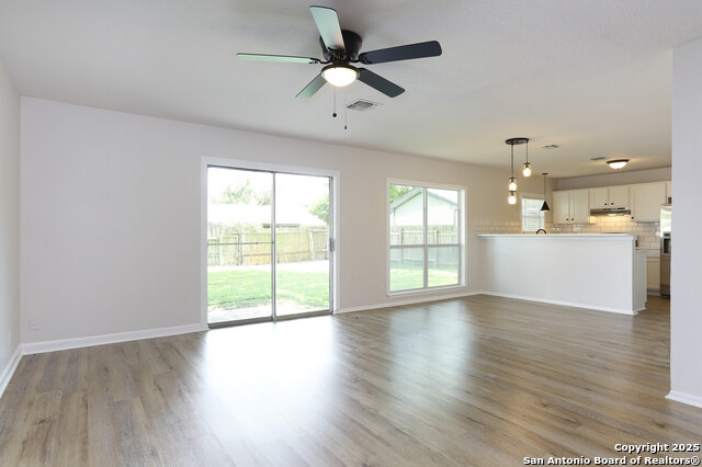 Image 9 of 23 For 5146 Tom Stafford