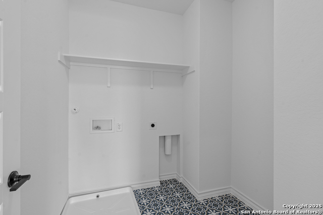 Image 32 of 33 For 4055 Paddock Trail