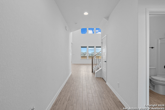 Image 6 of 33 For 4055 Paddock Trail