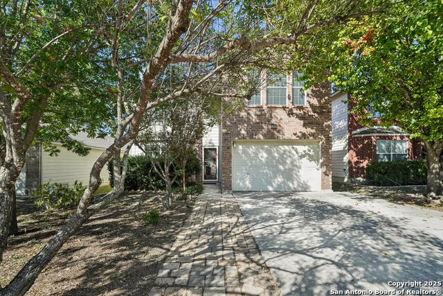 Image 11 of 33 For 11346 Victory Cavern