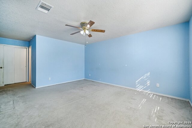 Image 8 of 33 For 11346 Victory Cavern