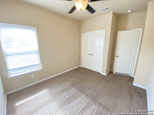 Listing photo id 9 for 9703 Marbach Cyn