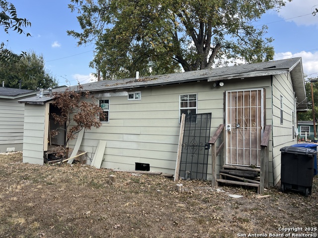 Image 4 of 18 For 2263 19th  