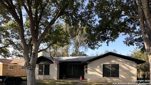 Image 2 of 40 For 1706 24th  