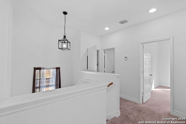 Image 20 of 31 For 926 Joyce Marlene Dr.