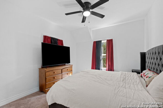 Image 21 of 31 For 926 Joyce Marlene Dr.