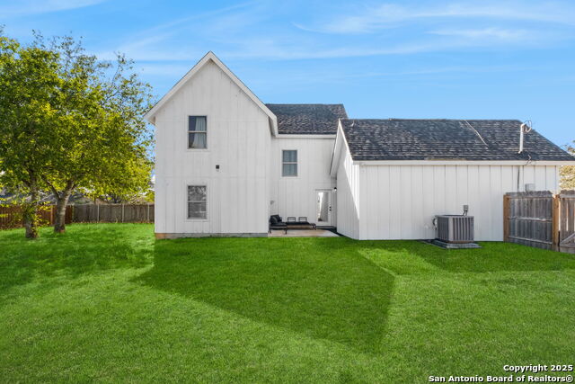 Image 26 of 31 For 926 Joyce Marlene Dr.