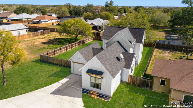 Image 30 of 31 For 926 Joyce Marlene Dr.