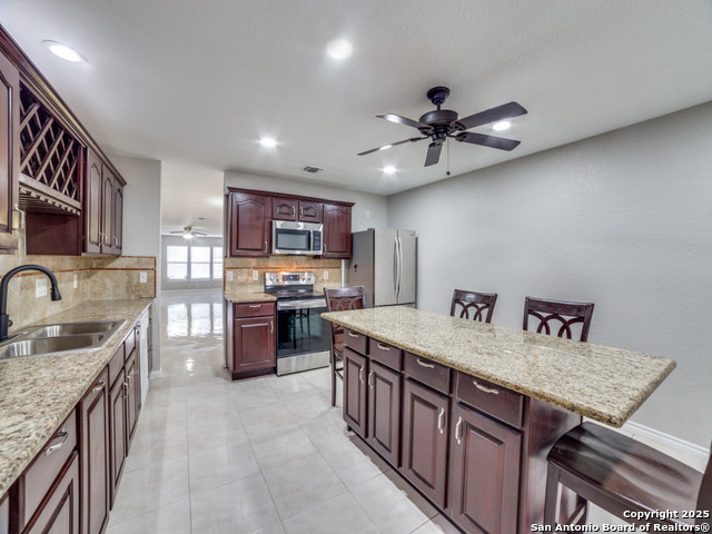 Image 15 of 25 For 9634 Alisa Brooke