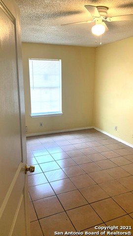 Image 12 of 14 For 7615 Windsor Oaks