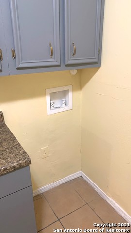 Image 5 of 14 For 7615 Windsor Oaks