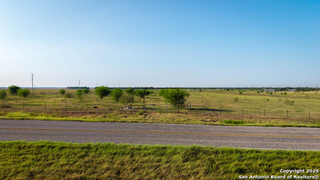 Listing photo id 33 for 2525 Fm 2623