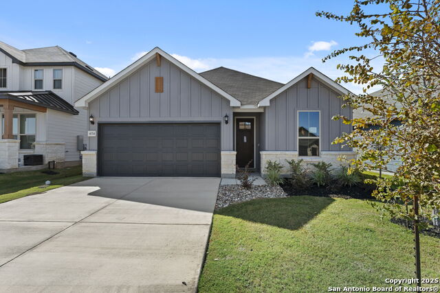 Details for 4014 Paddock Trl, Seguin, TX 78155