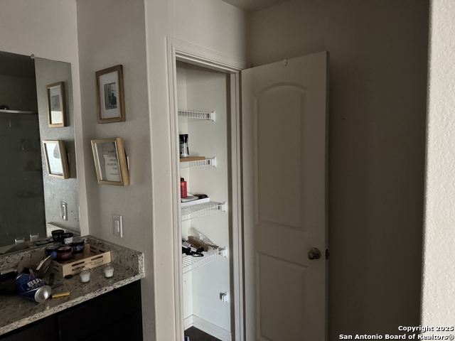 Image 14 of 28 For 11778 Alcoser