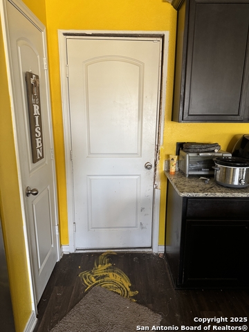 Image 5 of 28 For 11778 Alcoser