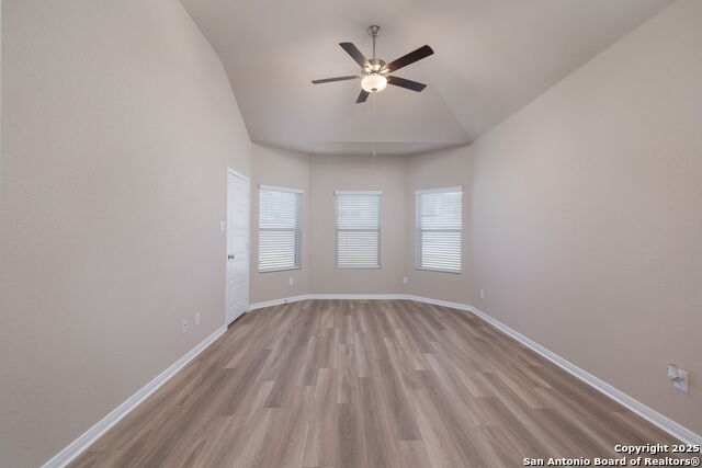 Image 16 of 28 For 1144 Water